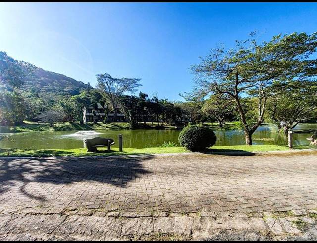 2 BEDROOM PROPERTY TO RENT IN RENNIES BEACH